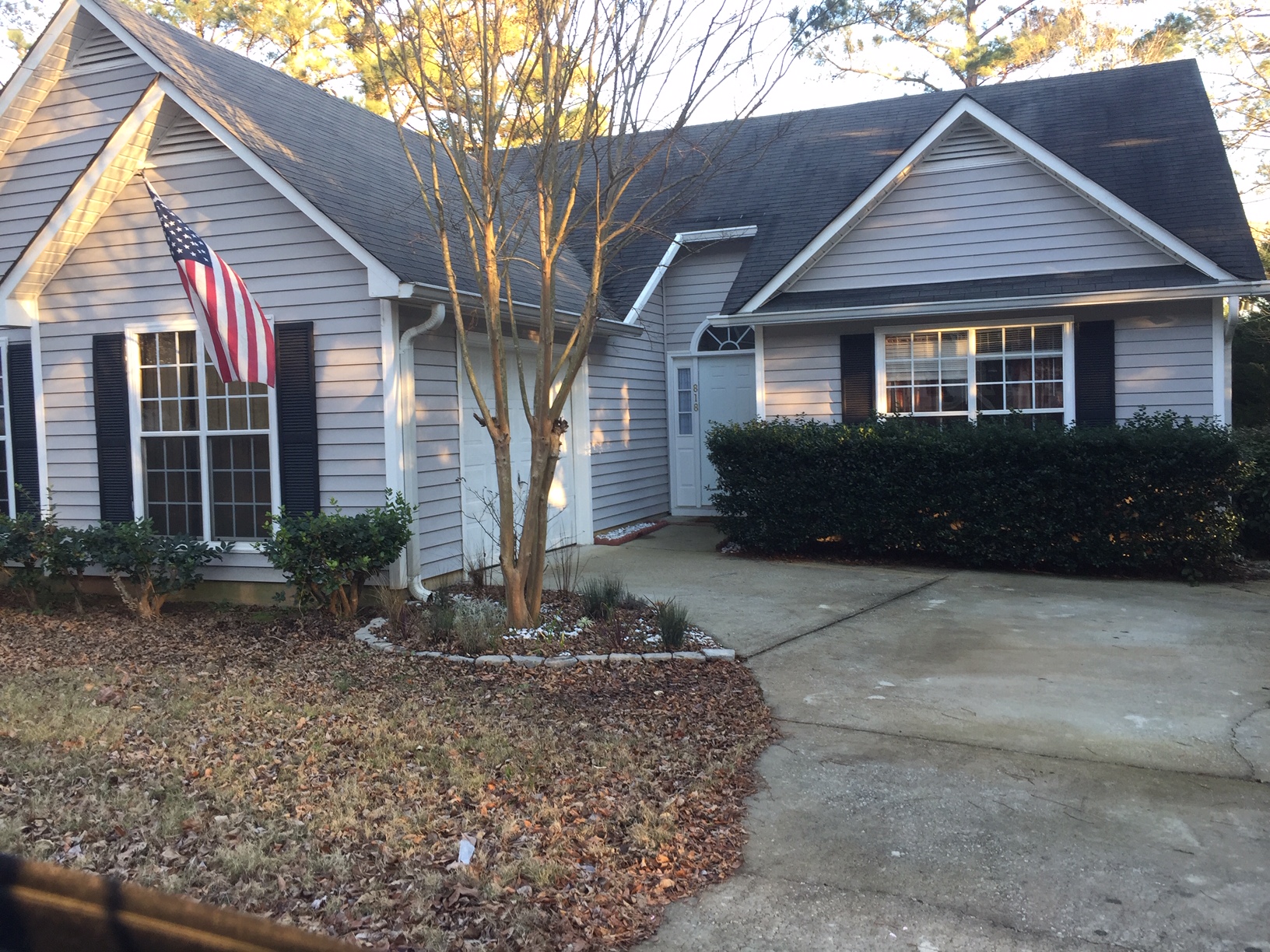 Property main image